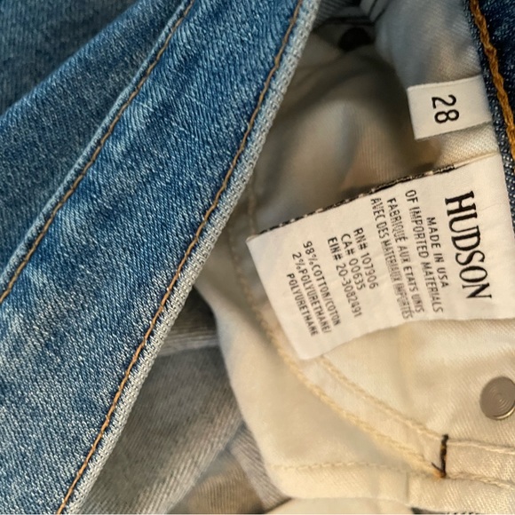 Hudson Riley Crop Relaxed Straight Jeans Size 28 NWOT - Picture 3 of 10